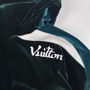 [LOUIS VUITTON] 루이비통 22Fw 배색 벨벳 후드 스키복 재킷