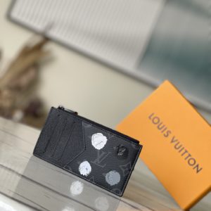 [LOUIS VUITTON] 루이비통 LV x YK 코인 카드 홀더 모노그램 이클립스 M81930