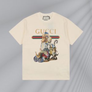 Gucci 23ss 동물의 세계 반팔 티셔츠 260g