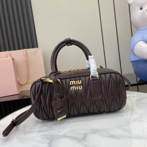 Miu Miu Arcadie Matelasse Bag 미우 미우 아르카디 마테라쎄 양가죽 핸드백 27cm